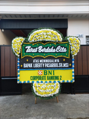 Papan Bunga Duka di Dembe Ii